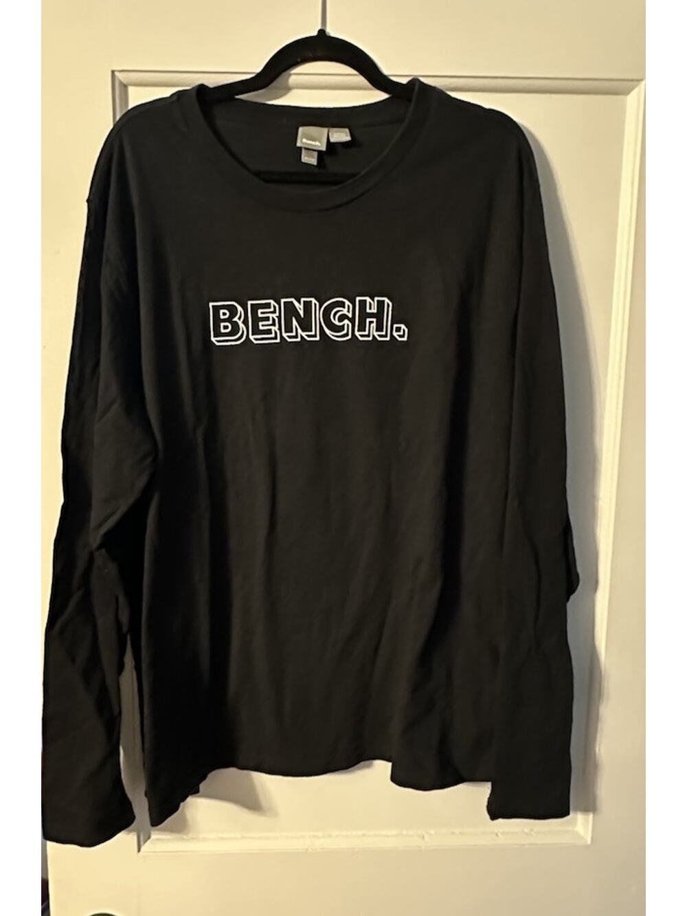 BENCH Urban Wear Men’s XL Black Long Sleeve Shirt Graphic Logo Print Tee Cotton